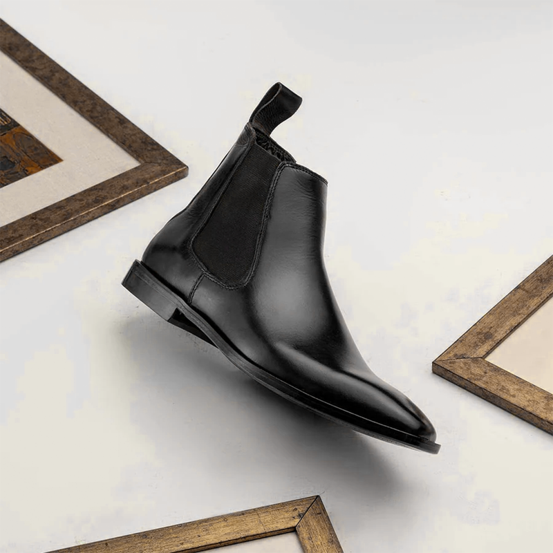 The Mandatory Boot - Black