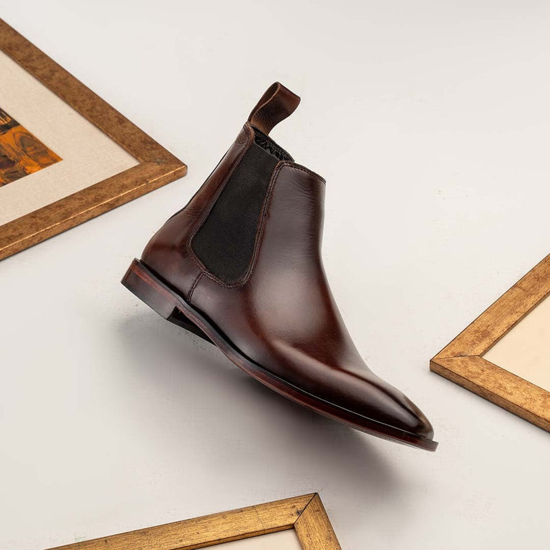 The Mandatory Boot - Brown