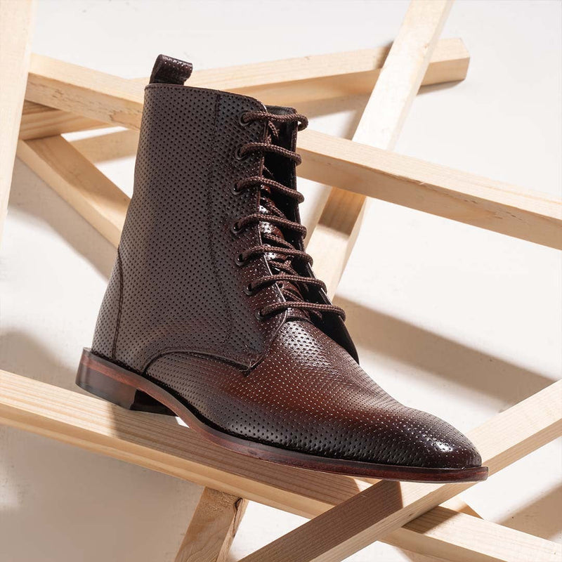 The Wanderer Premium Boot